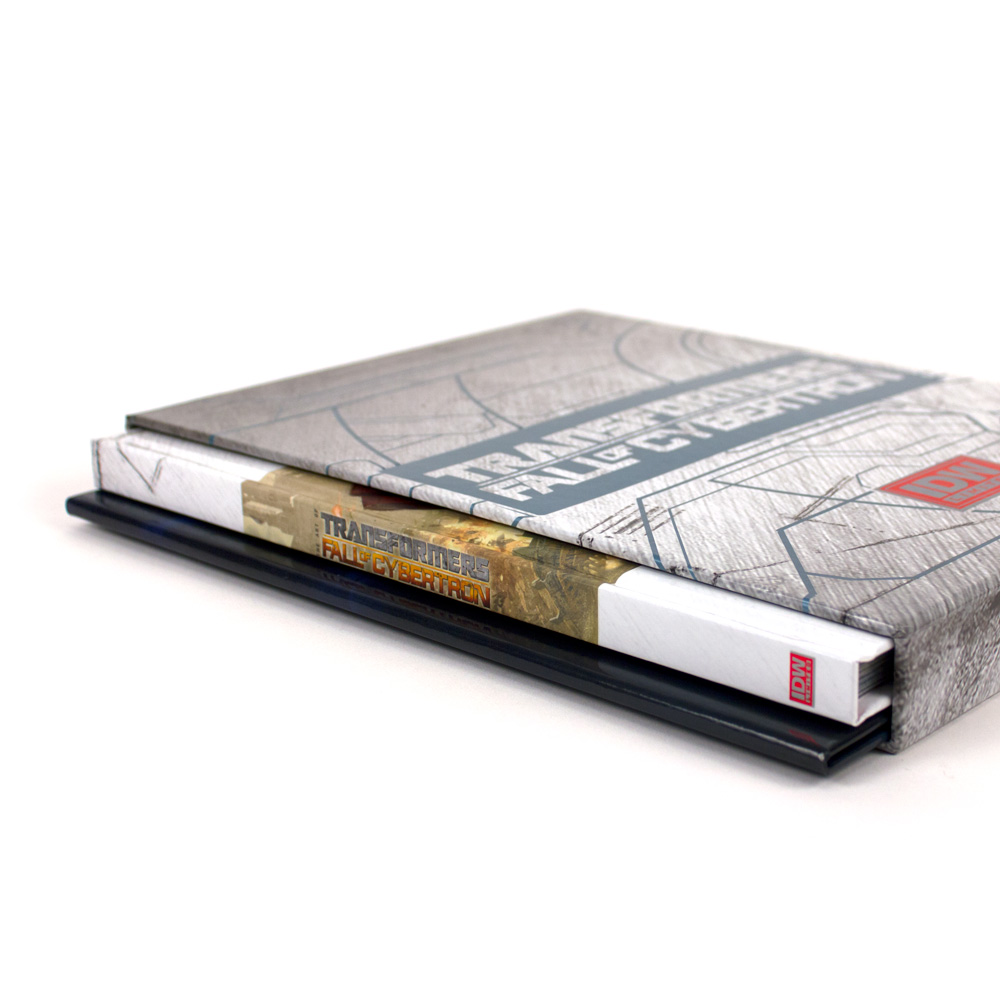 洋書 TheArt of Transformers Fall of Cybertron Transformers Art of Fall of Cybertron Hardcover Red Label